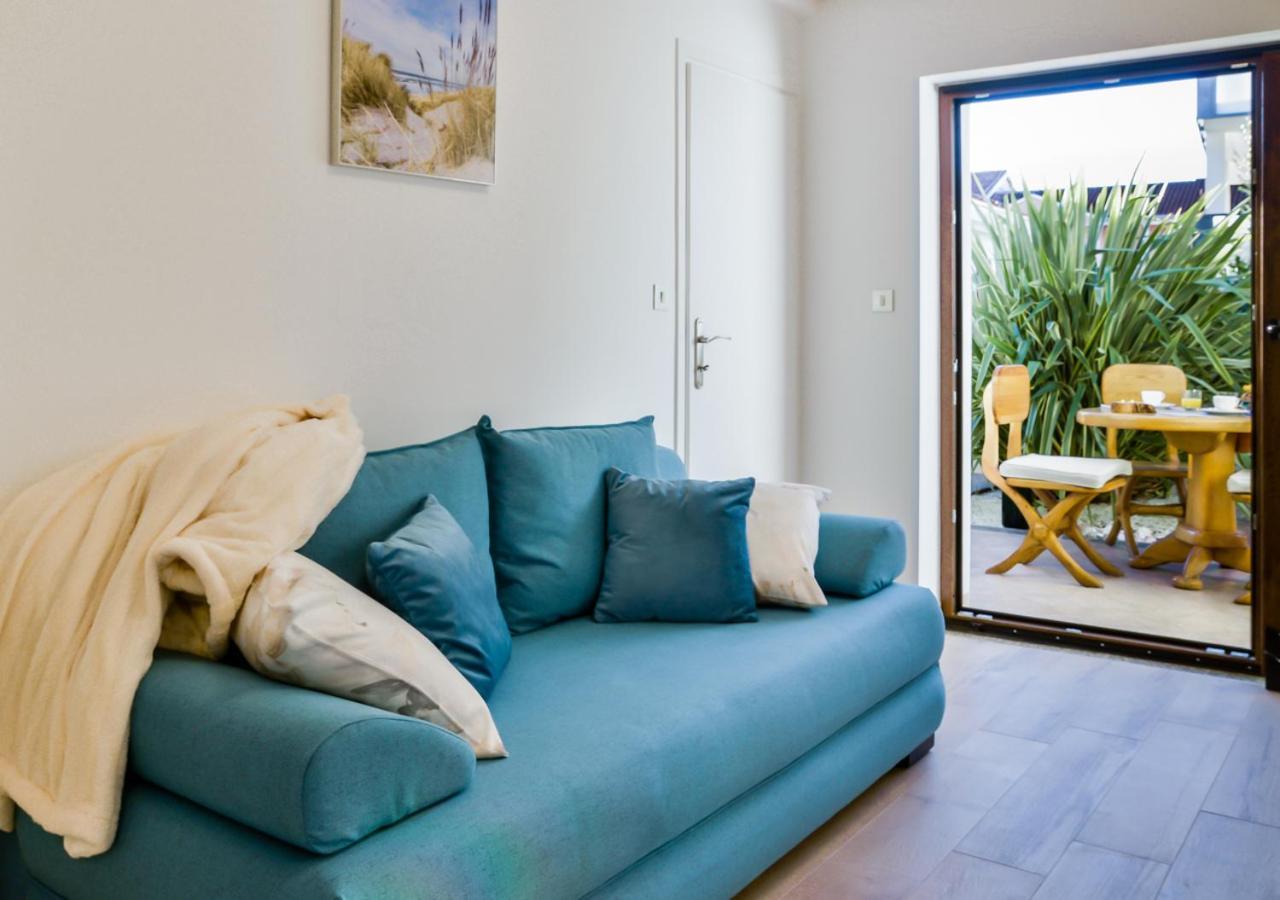 Apartments Villa Rosi ウマグ エクステリア 写真