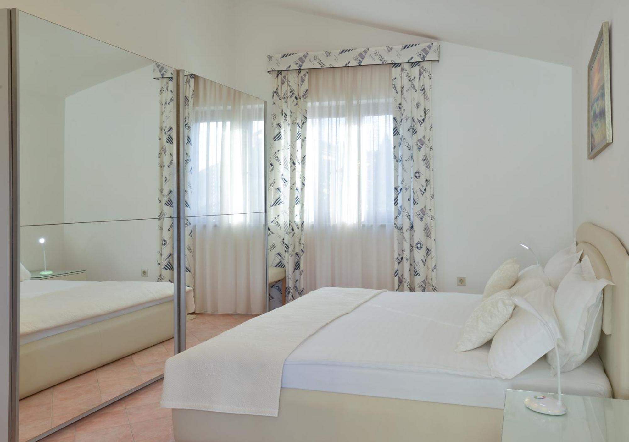 Apartments Villa Rosi ウマグ 部屋 写真