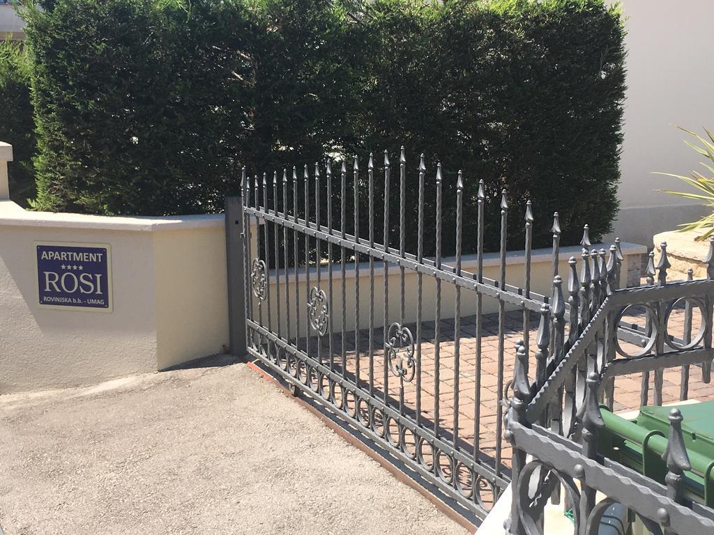 Apartments Villa Rosi ウマグ エクステリア 写真